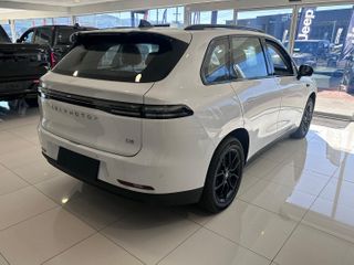 2025  Leapmotor C10 Style Wagon (Pearl White) New Car Thumbnail