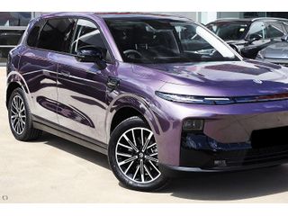 2026  Leapmotor B10 Design LR Wagon (Dawn Purple) New Car Thumbnail